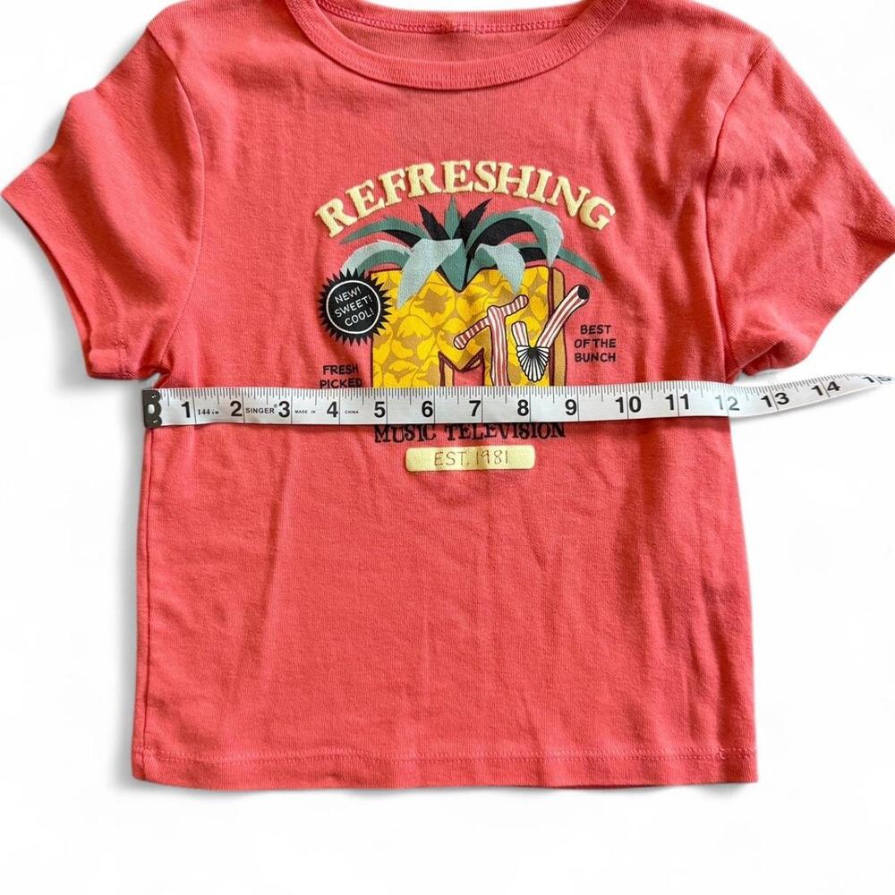 Graphic Tee - Picture 2 of 5